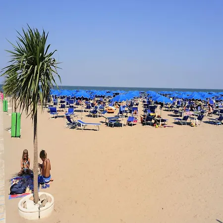 Apartment Beautiful Sea View For 12 Guests